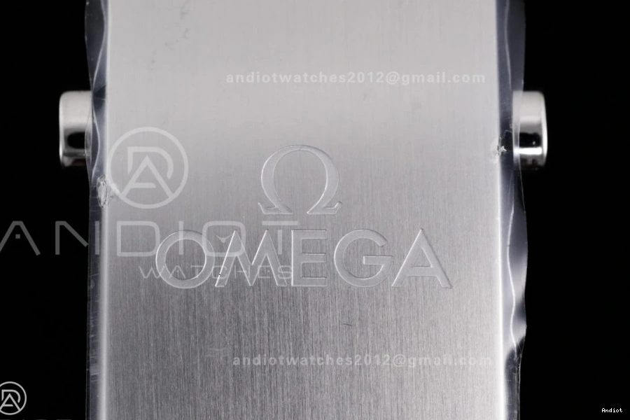 Asian V4 1:1 Green Dial Seamaster Best VSF Clone Edition Bezel Green 300M Ceramic Bracelet Super 8800 On Diver SS 1219